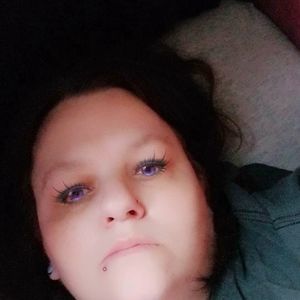 Meet your Posher, Stacie